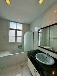 La Suisse (D11), Condominium #576726501